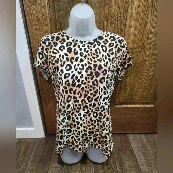 PINK Victoria's Secret Tops - Victoria Secret PINK Shirt Size Med cheetah leopard Print